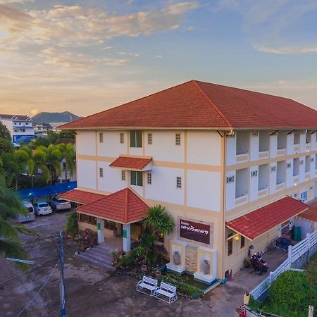 Loei Village Hotel Esterno foto